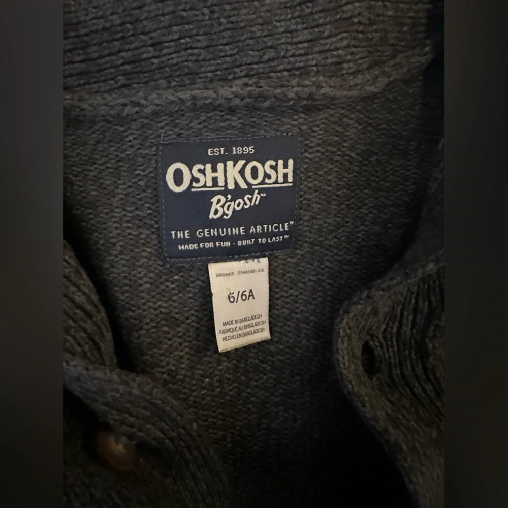 OshKosh B’gosh Boys Shawl Collar Cardigan Sweater Gray Size 6 EUC
